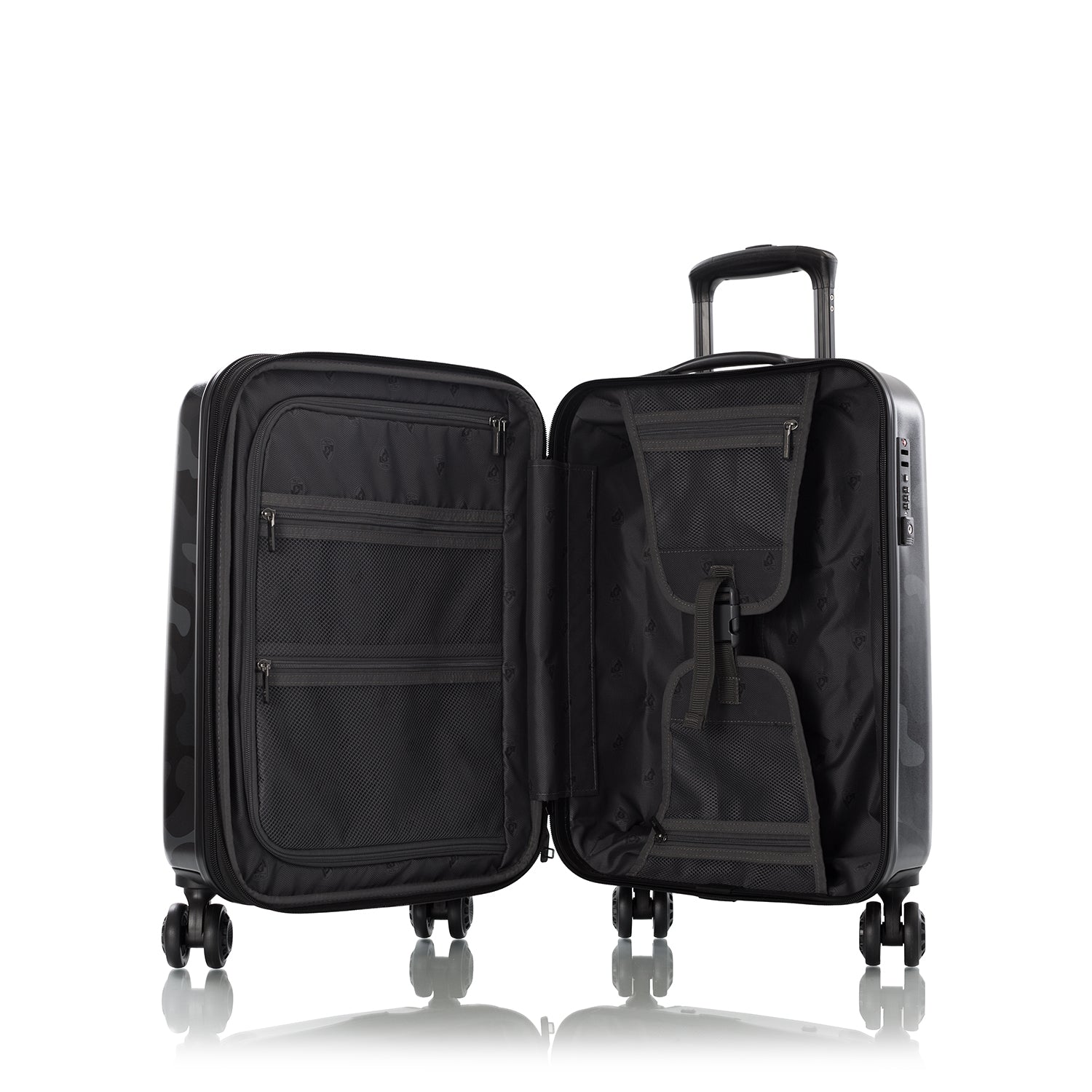 Black Camo Fashion Spinner™ 2 Piece Luggage Set (21"/30")