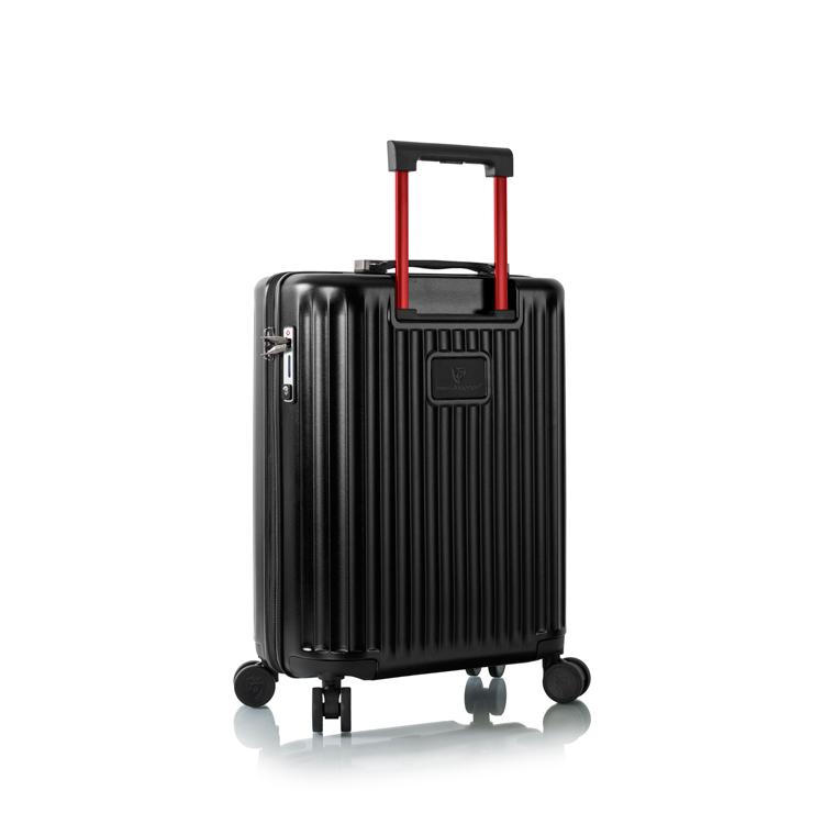 Carry-on bags − Travel information − American Airlines