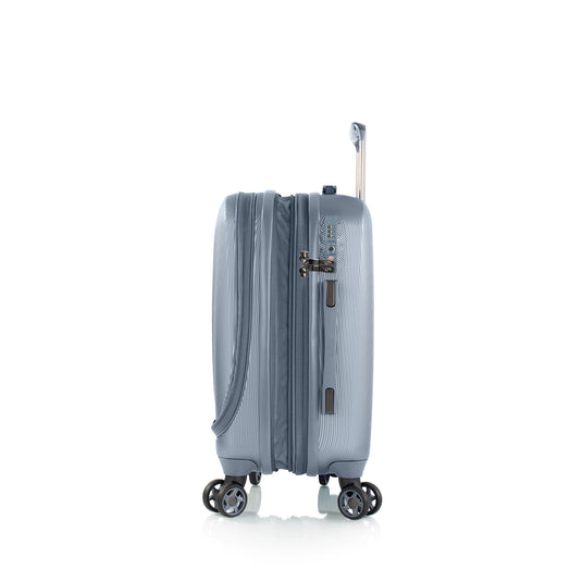 Vantage 21" Smart Access™ Carry-on Luggage